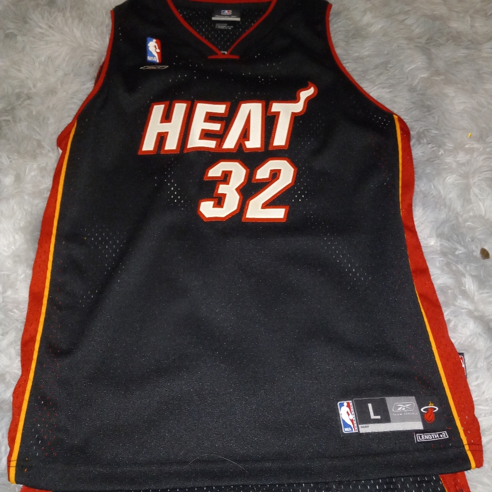 Heat basketball jersey Boys L